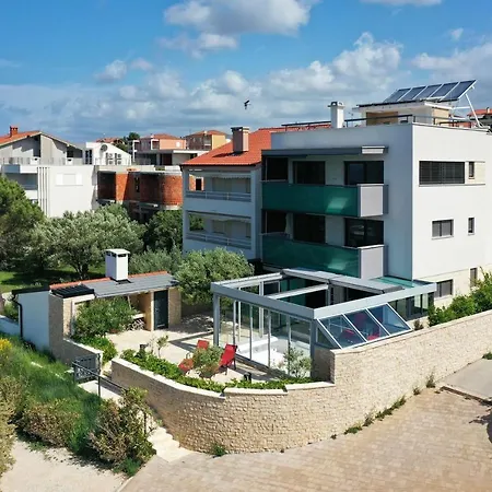 Leda * Kožino