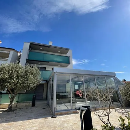 Apartamento Leda Kožino