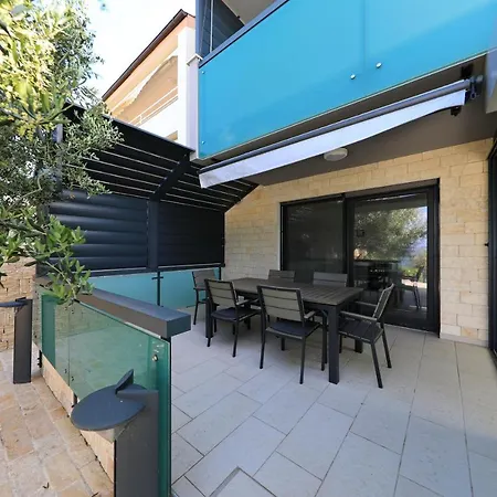 Leda Apartmán Kožino