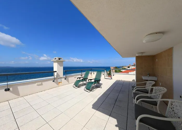 Leda Apartman Kozino